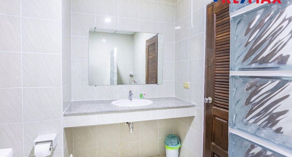 For sale 1 bed condo in Pratumnak, Pattaya