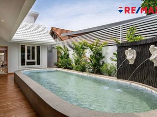 For sale 4 bedrooms house in Bang Lamung, Chonburi