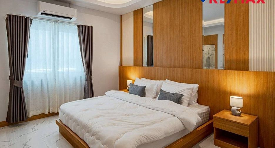 For sale 4 bedrooms house in South Pattaya, Pattaya