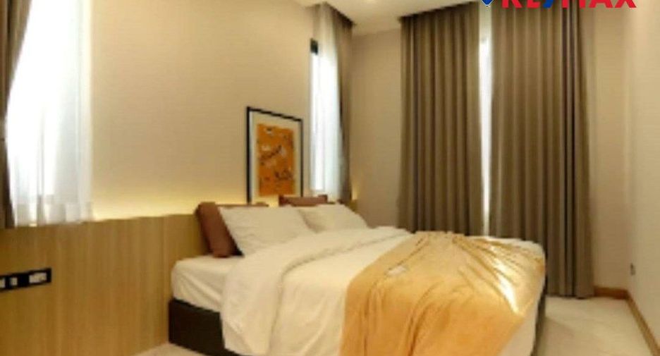 À vendre 4 chambres maison à Huay Yai, Pattaya