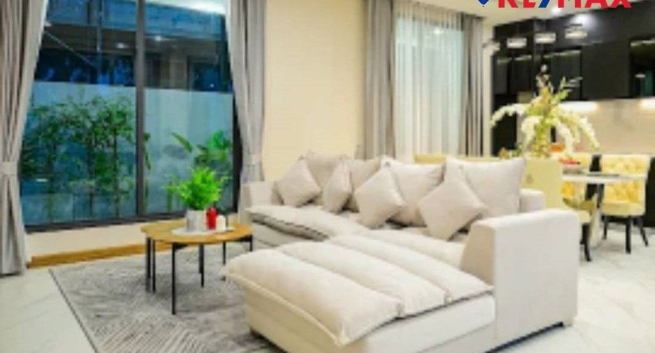 À vendre 4 chambres maison à Huay Yai, Pattaya