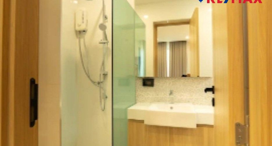 À vendre 4 chambres maison à Huay Yai, Pattaya