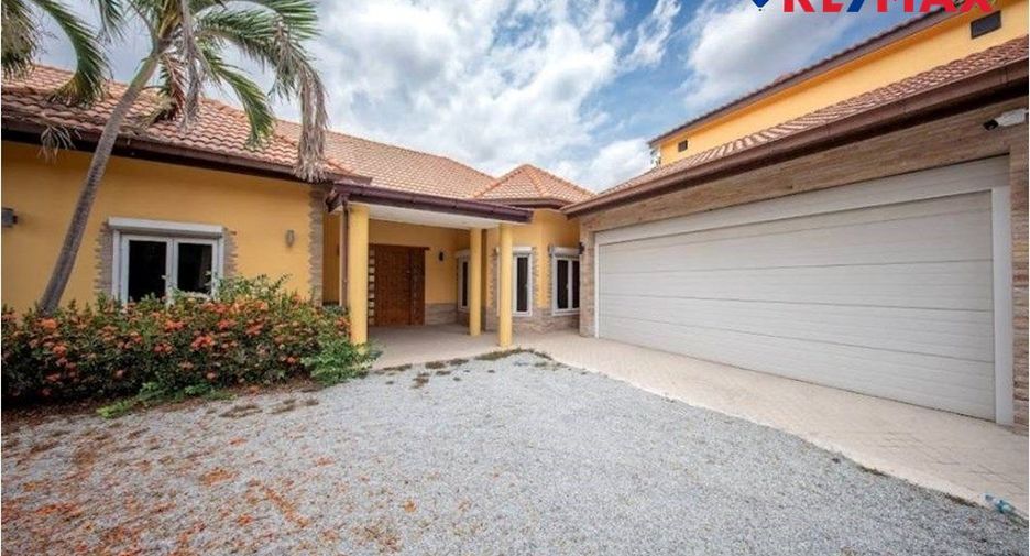 For sale 5 ベッドルーム house in East Pattaya, Pattaya