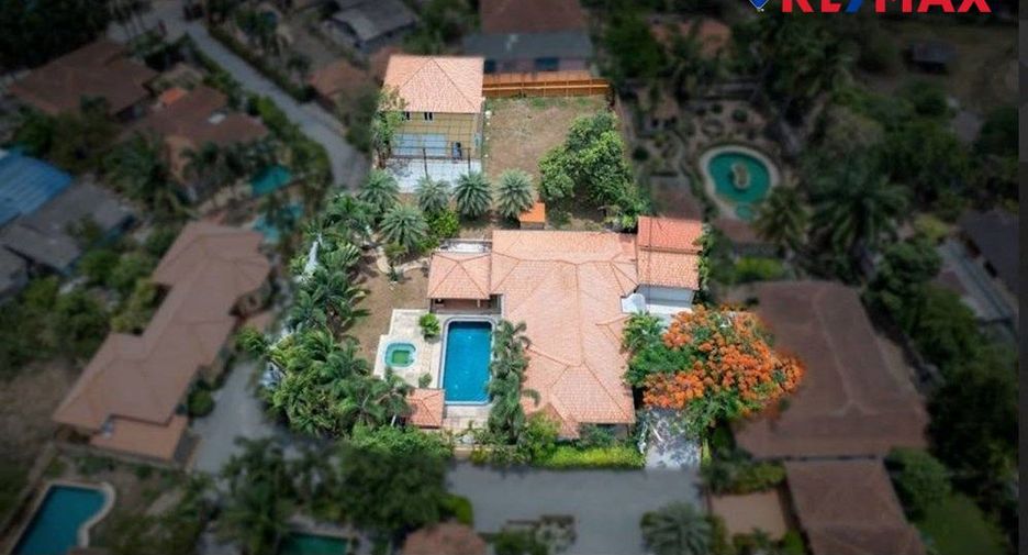 For sale 5 ベッドルーム house in East Pattaya, Pattaya