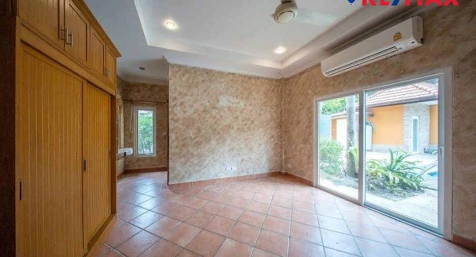For sale 5 ベッドルーム house in East Pattaya, Pattaya