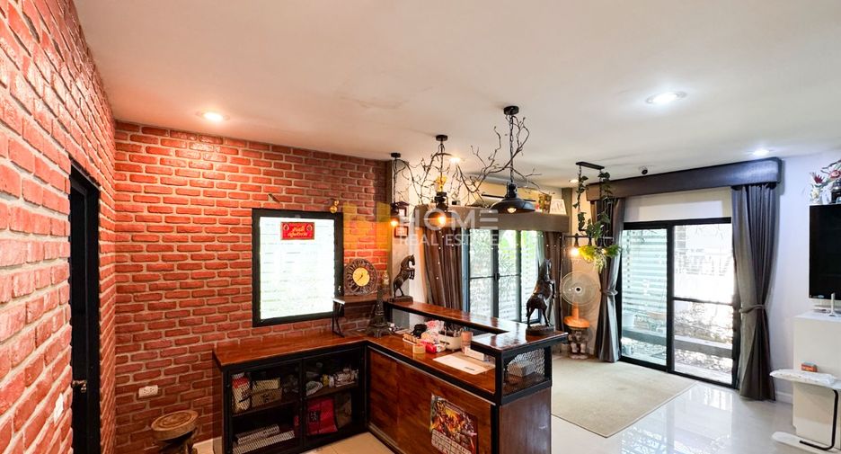 Haus zum Kauf mit 3 Zimmer in Thung Khru, Bangkok