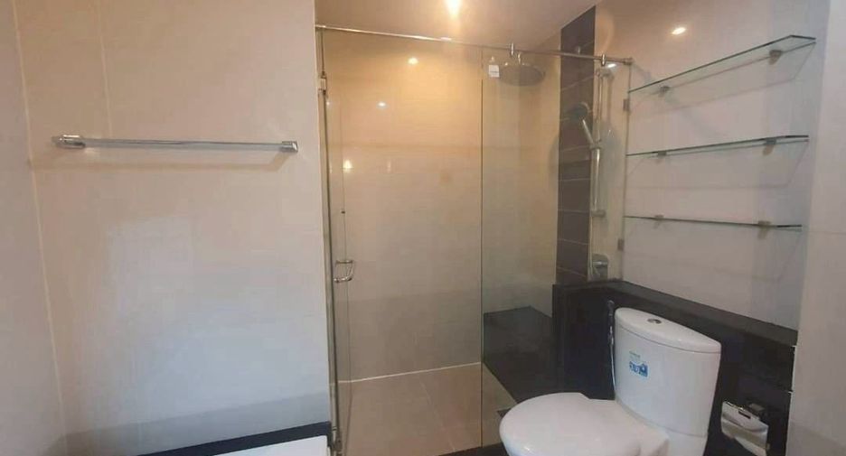 Аренда и продажа 2 спальни кондо в Щаттхана, Бангкок