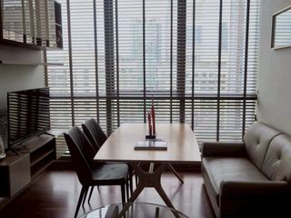For rent 2 bedrooms condo in Pathum Wan, Bangkok