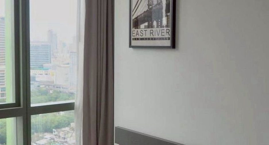 For rent 2 bedrooms condo in Pathum Wan, Bangkok