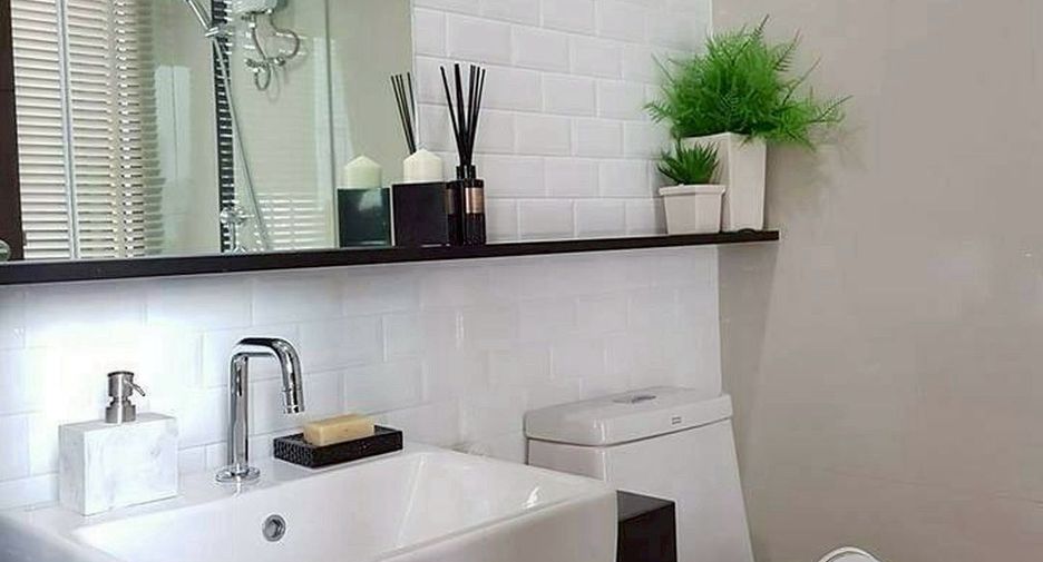 For sale 1 bed condo in Pathum Wan, Bangkok