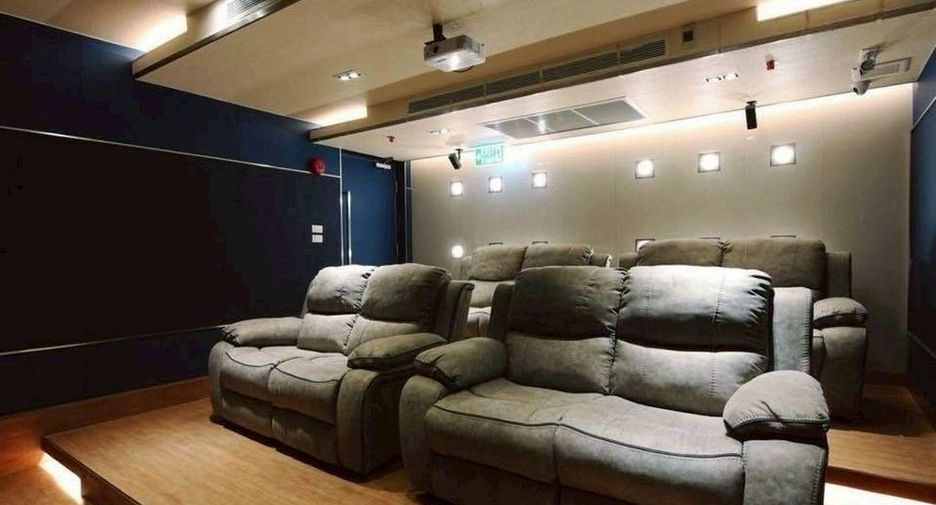 For sale 1 bed condo in Pathum Wan, Bangkok