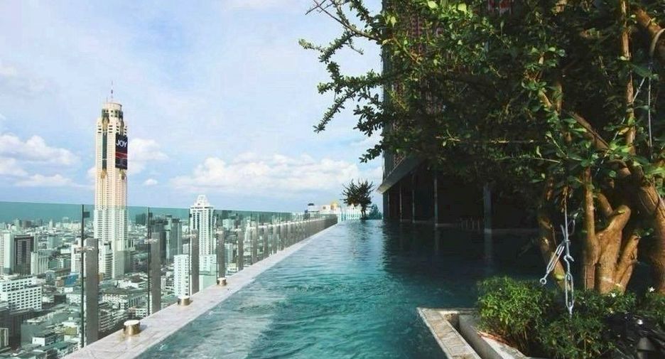 For sale 1 bed condo in Pathum Wan, Bangkok