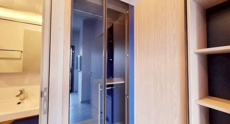For sale 1 bed condo in Watthana, Bangkok