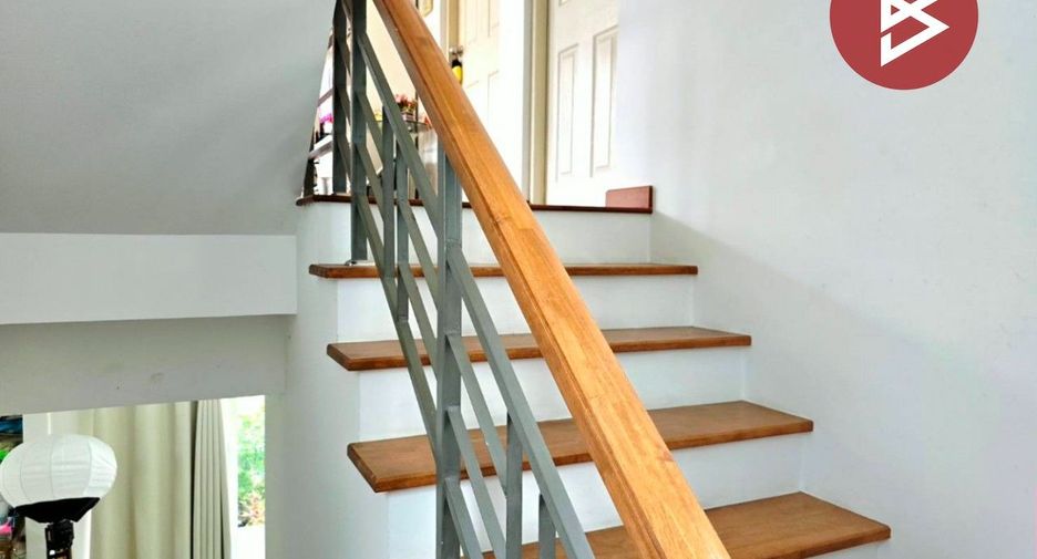 For sale 3 bedrooms house in Mueang Nonthaburi, Nonthaburi