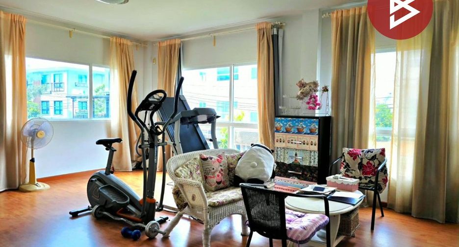 For sale 3 bedrooms house in Mueang Nonthaburi, Nonthaburi