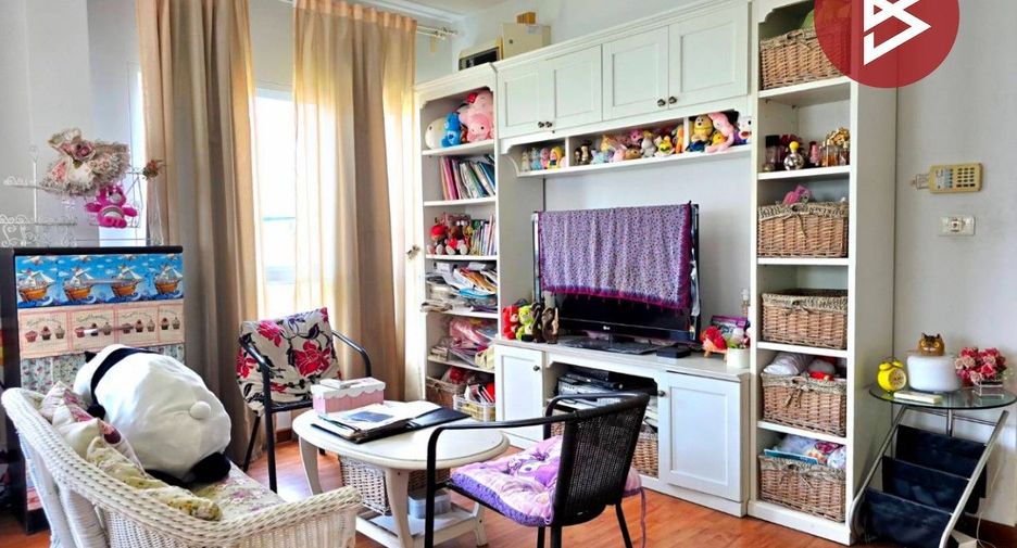 For sale 3 bedrooms house in Mueang Nonthaburi, Nonthaburi