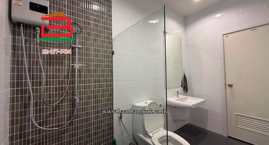 For sale 3 bedrooms townhouse in Phra Pradaeng, Samut Prakan
