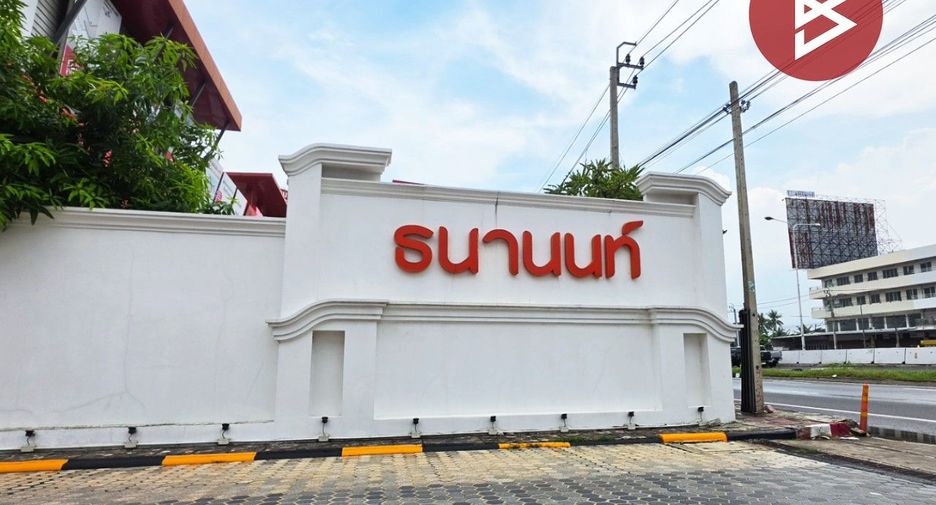 For sale 3 bedrooms house in Mueang Nonthaburi, Nonthaburi