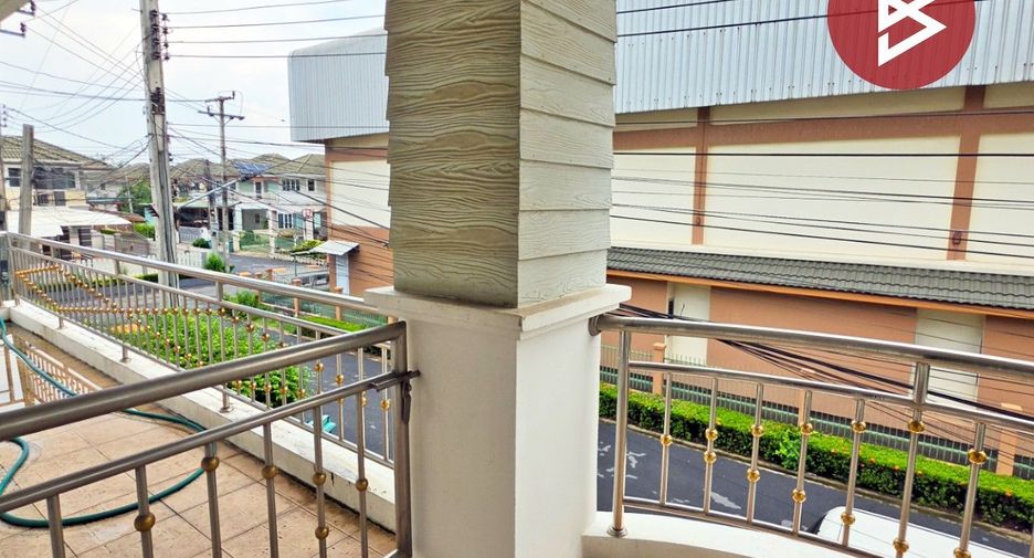For sale 3 bedrooms house in Mueang Nonthaburi, Nonthaburi