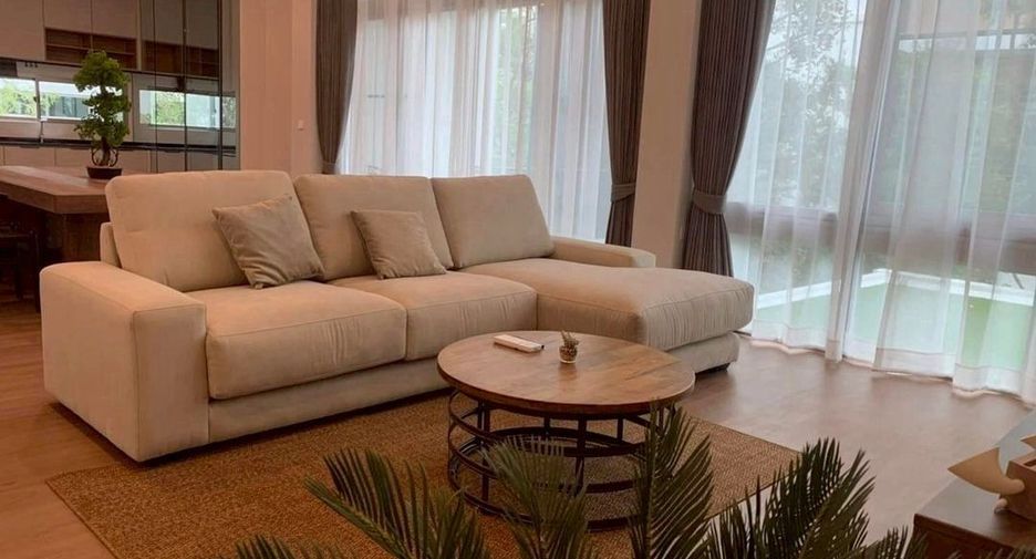 For rent and for sale 3 bedrooms house in Saphan Sung, Bangkok