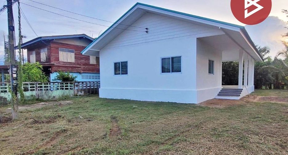 Haus zum Kauf mit 2 Zimmer in Sai Ngam, Kamphaeng Phet