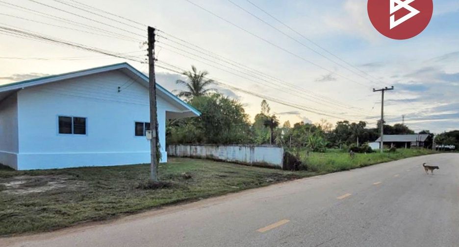 Haus zum Kauf mit 2 Zimmer in Sai Ngam, Kamphaeng Phet