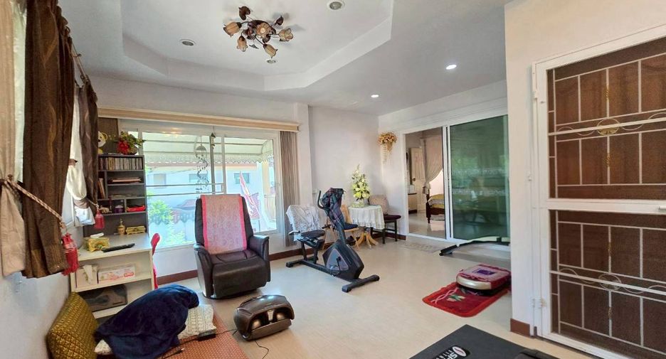 Casa en venta de estudio en Khlong Sam Wa, Bangkok