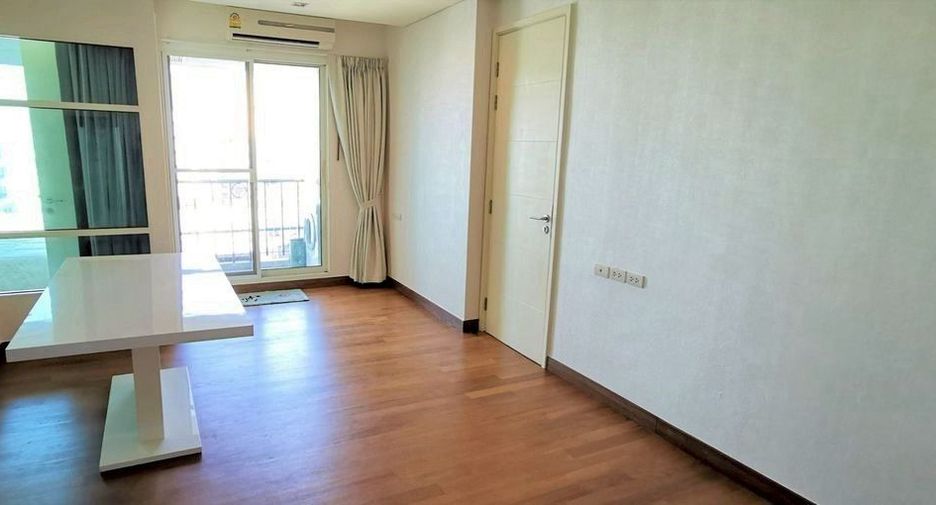 ให้เช่า 4 ห้องนอน คอนโด ใน วัฒนา, กรุงเทพฯ