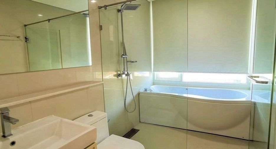 ให้เช่า 4 ห้องนอน คอนโด ใน วัฒนา, กรุงเทพฯ