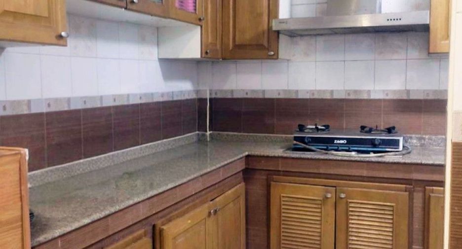 For sale 3 bedrooms house in Nong Chok, Bangkok