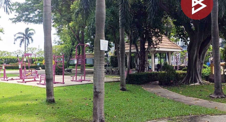 For sale 3 bedrooms house in Nong Chok, Bangkok
