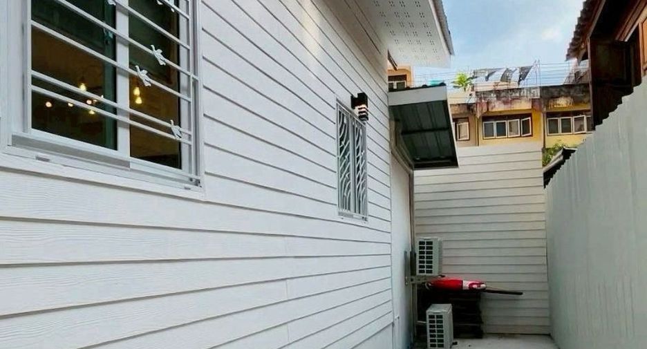 Haus zur Miete mit Studio in Sathon, Bangkok