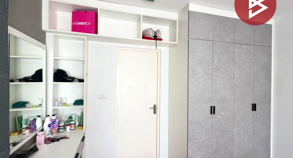 For sale 3 bedrooms house in Mueang Nakhon Ratchasima, Nakhon Ratchasima