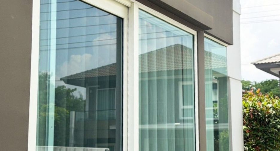 For sale 3 bedrooms house in Mueang Nakhon Ratchasima, Nakhon Ratchasima
