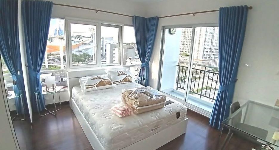 For rent 2 bedrooms condo in Mueang Chiang Mai, Chiang Mai