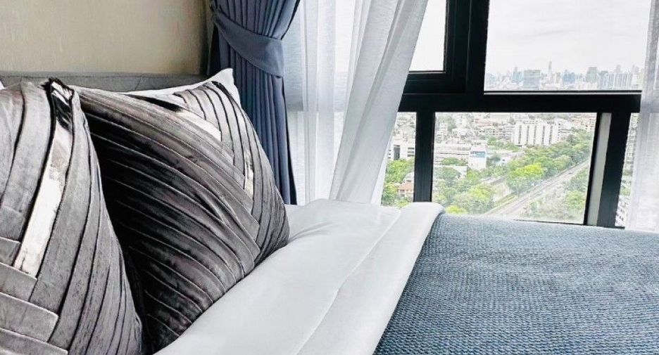 For sale 2 bedrooms condo in Bang Sue, Bangkok