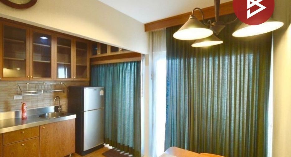 À vendre 1 chambre condo à Si Racha, Chonburi
