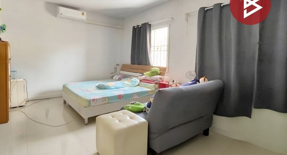 For sale 3 bedrooms townhouse in Mueang Nonthaburi, Nonthaburi