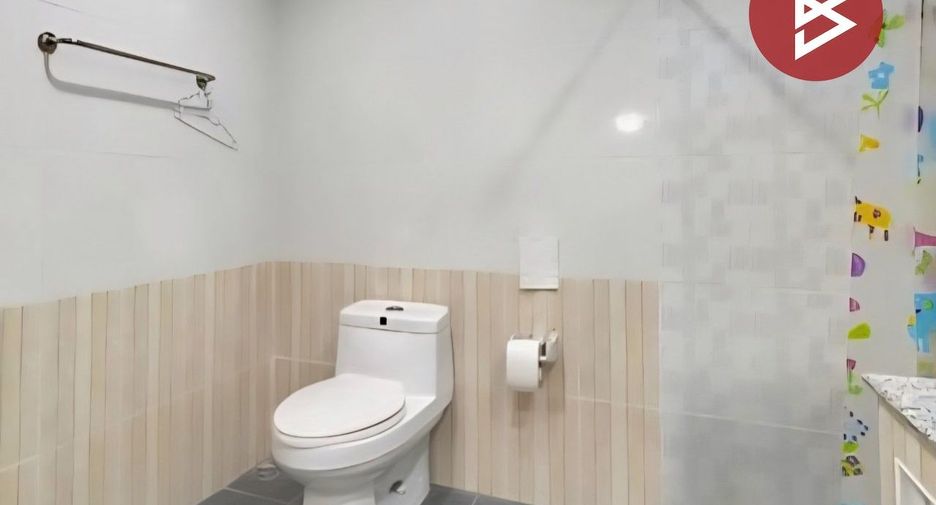 For sale 3 bedrooms townhouse in Mueang Nonthaburi, Nonthaburi