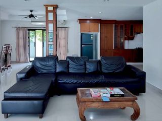 Villa en venta de 4 habitaciones en Bang Lamung, Chonburi