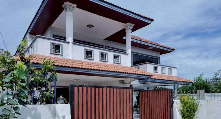 Villa en venta de 4 habitaciones en Jomtien, Pattaya