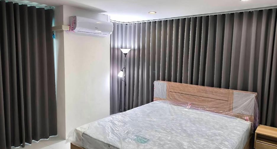 For rent 1 bed condo in Watthana, Bangkok