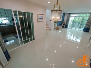 出租 4 卧室 独立屋 在 Mueang Pathum Thani, Pathum Thani