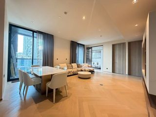 For rent and for sale 4 bedrooms condo in Sathon, Bangkok