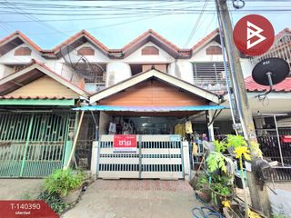 Reihenhaus zum Kauf mit 2 Zimmer in Si Racha, Chonburi