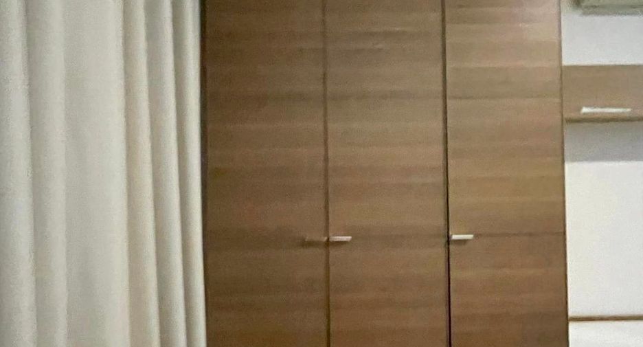 For sale 1 bed condo in Wang Thonglang, Bangkok