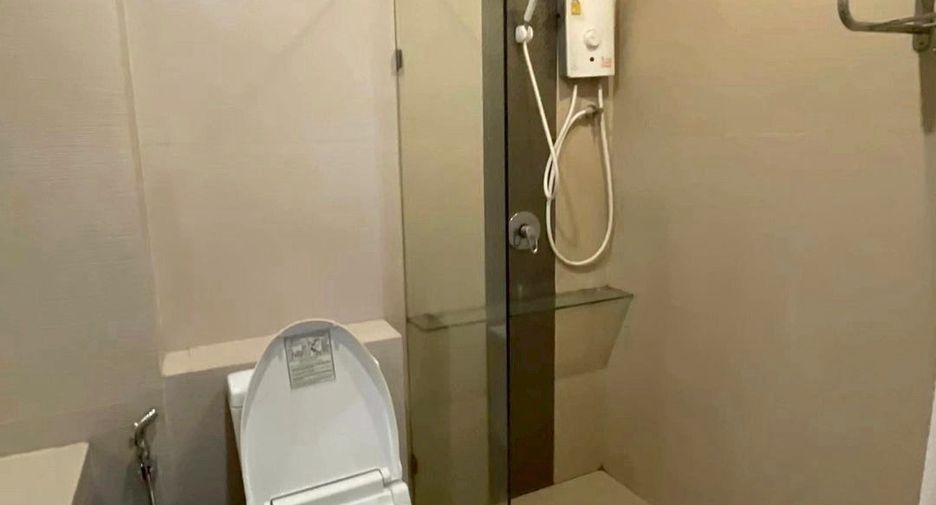 For sale 1 bed condo in Wang Thonglang, Bangkok
