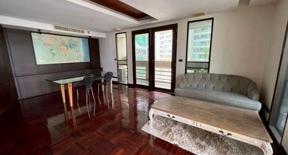 Wohnung zur Miete mit 3 Zimmer in Khlong Toei, Bangkok