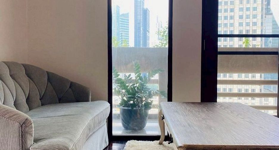 Wohnung zur Miete mit 3 Zimmer in Khlong Toei, Bangkok