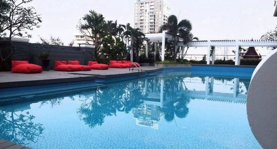 For rent 2 ベッドルーム condo in Khlong Toei, Bangkok